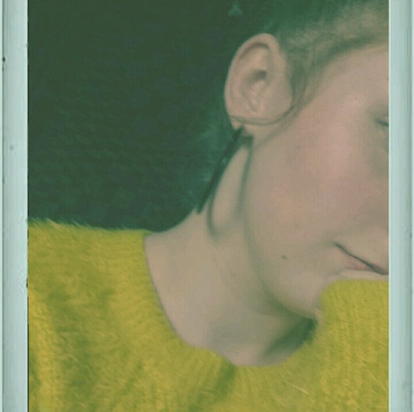 Meet your Posher, Madison - Picture 1 of 1